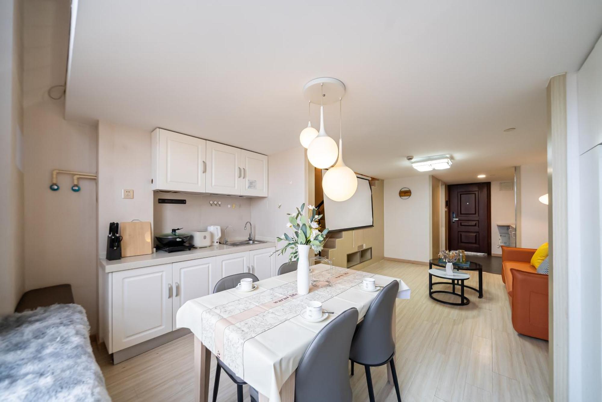 Apartment Hills & Yunjoy Magic Family With 2 Bedrooms Close To Line2 And Shanghai