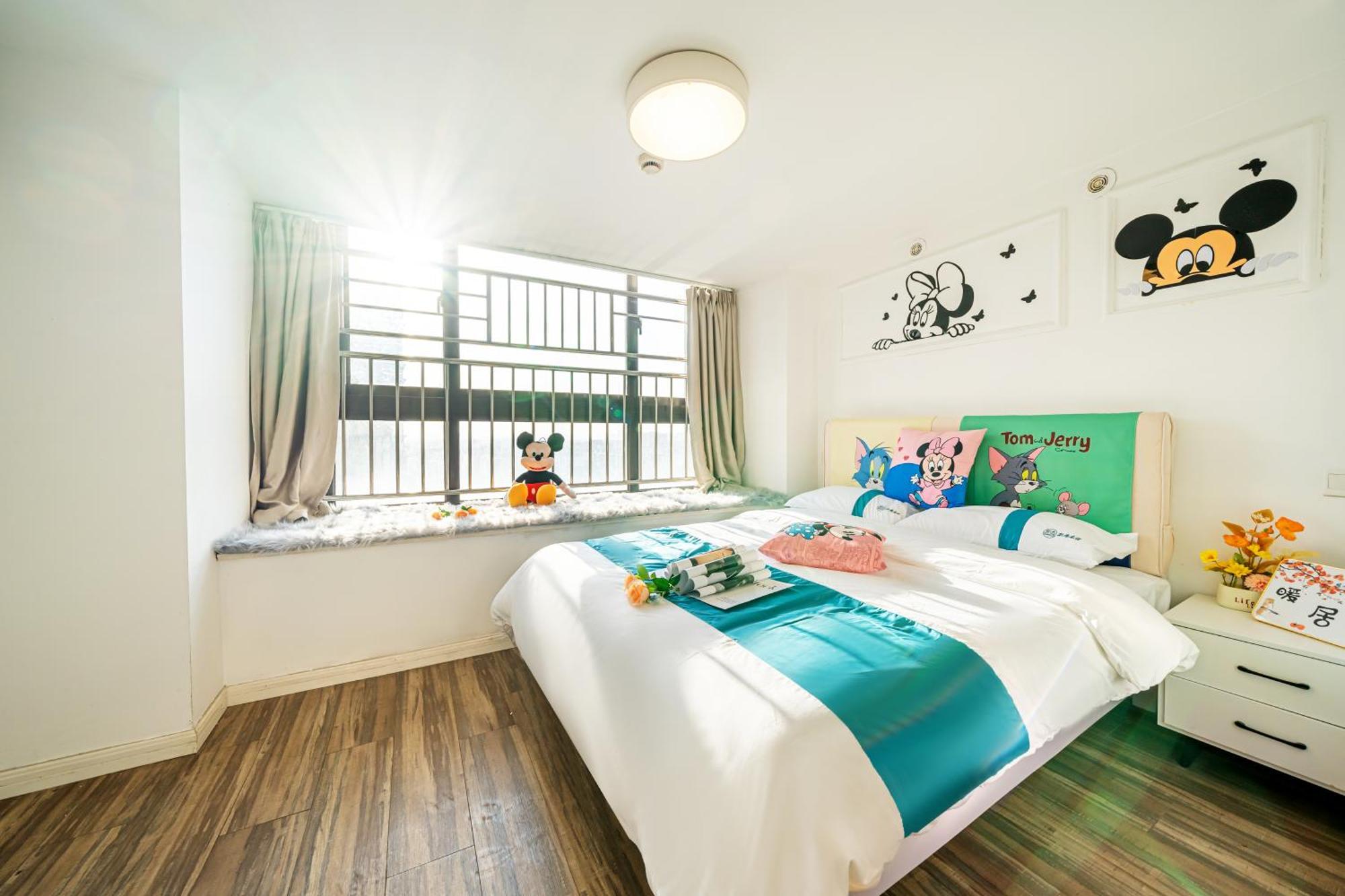 Hills & Yunjoy Magic Family With 2 Bedrooms Close To Line2 And Apartment *