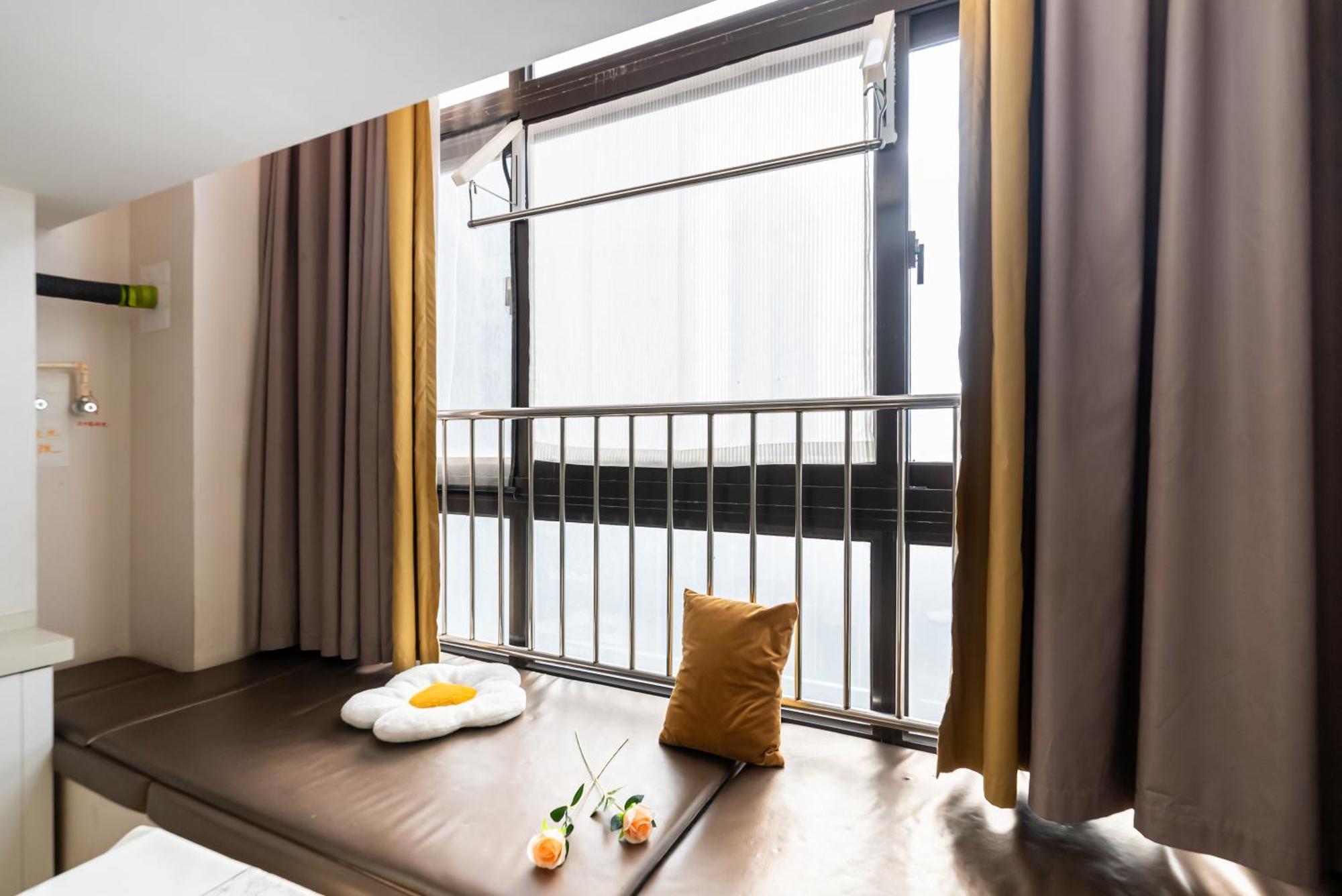 Hills & Yunjoy Magic Family With 2 Bedrooms Close To Line2 And Apartment Shanghai